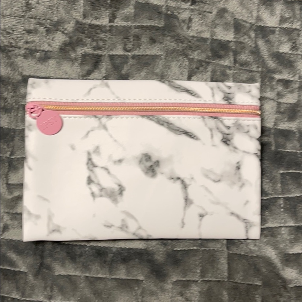 🍀Ipsy Make-up Bag
